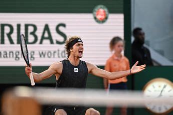 The Hawks win 2022 World Tennis League after dominant .
